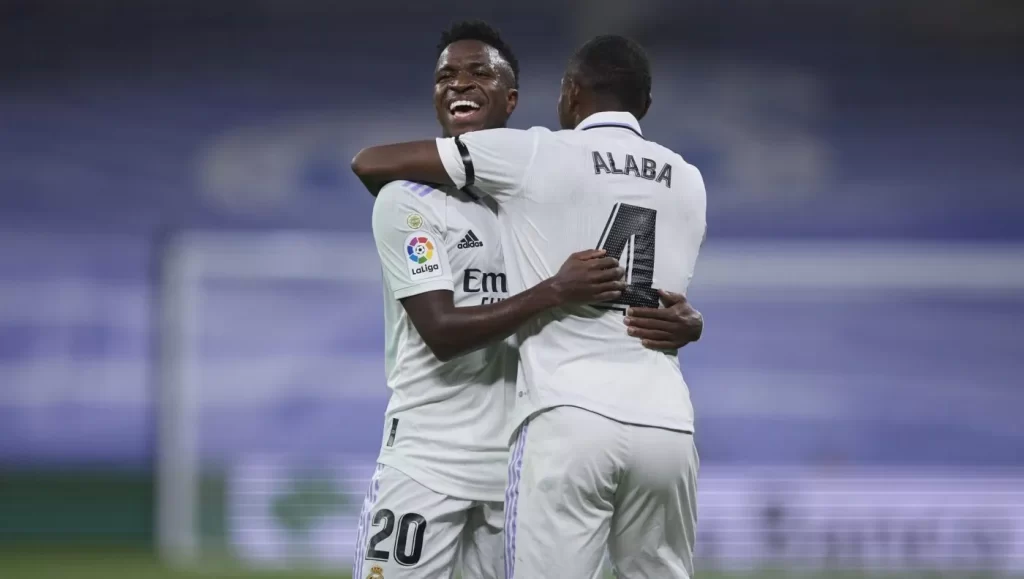 Vinicius Jr et David Alaba